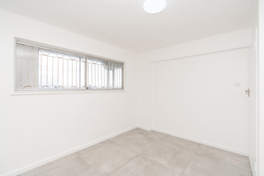 To Let 3 Bedroom Property for Rent in Muizenberg Western Cape